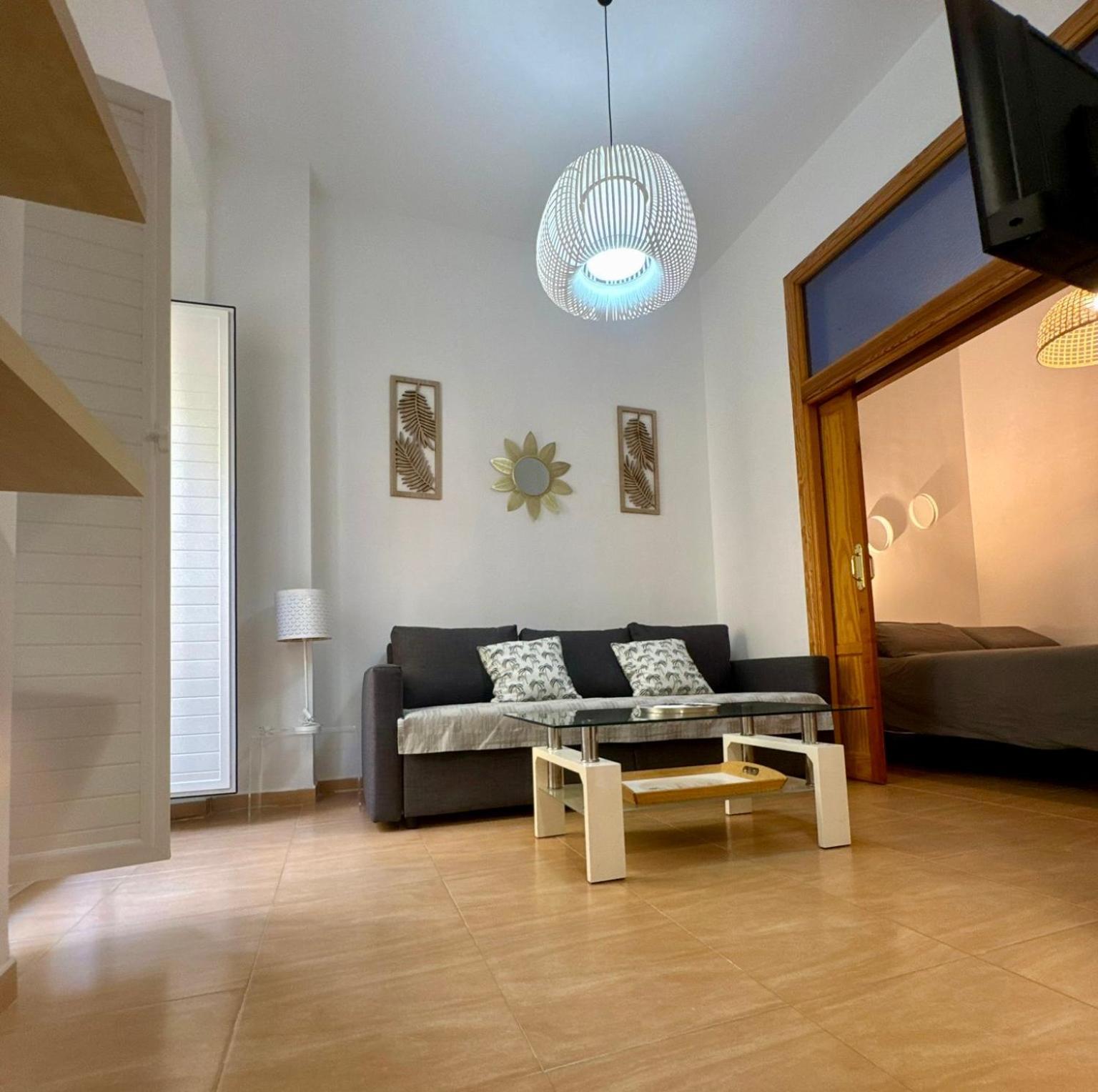Plz De La Merced Solera Apartment Málaga