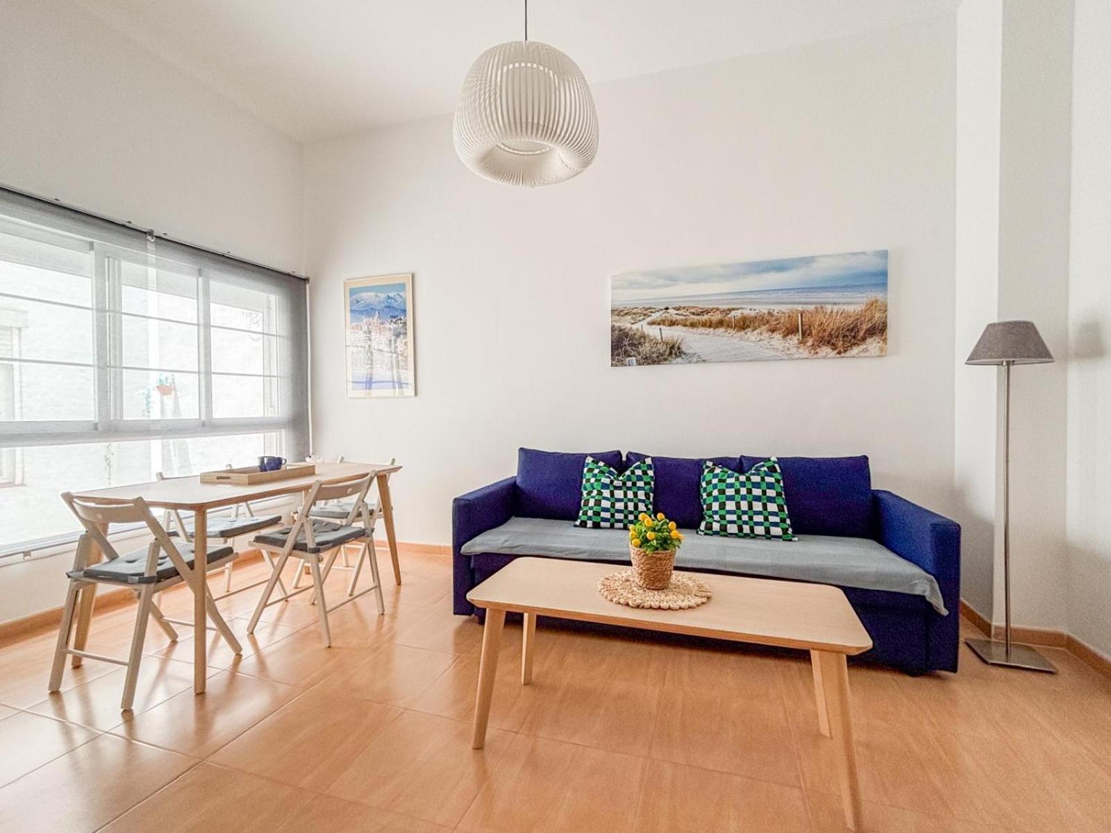 Apartment Plz De La Merced Solera *