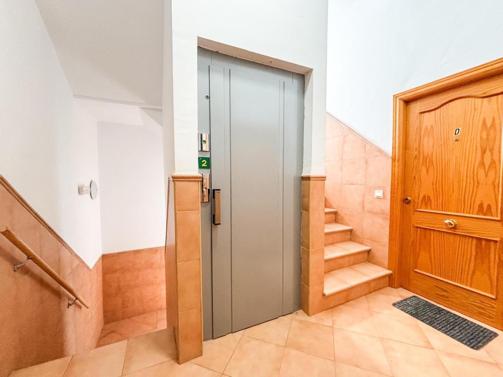 Apartment Plz De La Merced Solera